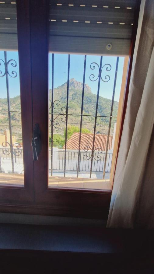 Maryvilla Zohra Calpe Exteriör bild