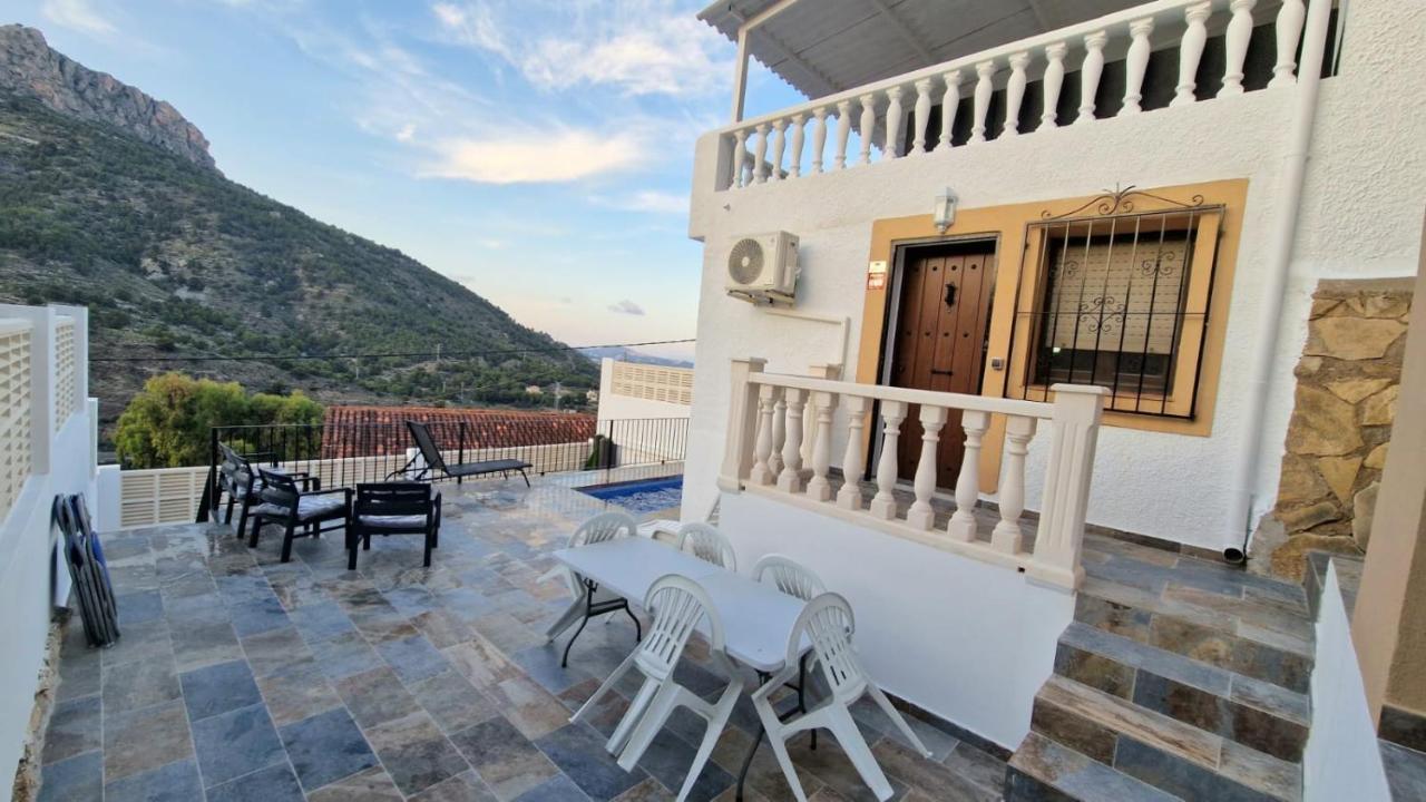 Maryvilla Zohra Calpe Exteriör bild