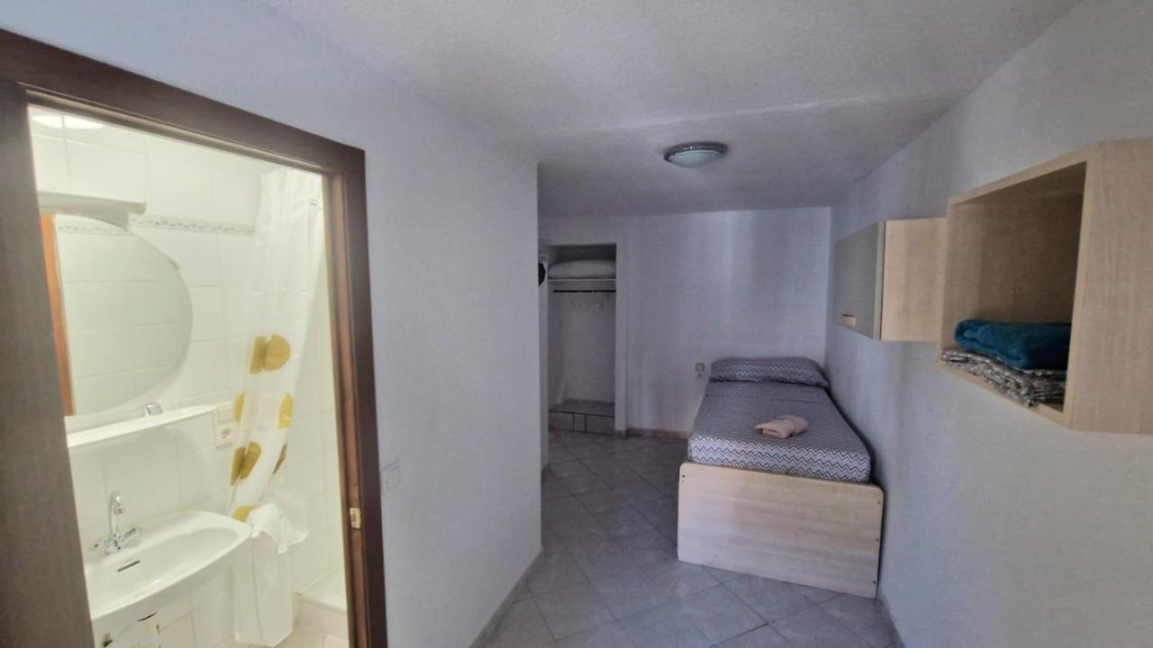Maryvilla Zohra Calpe Exteriör bild
