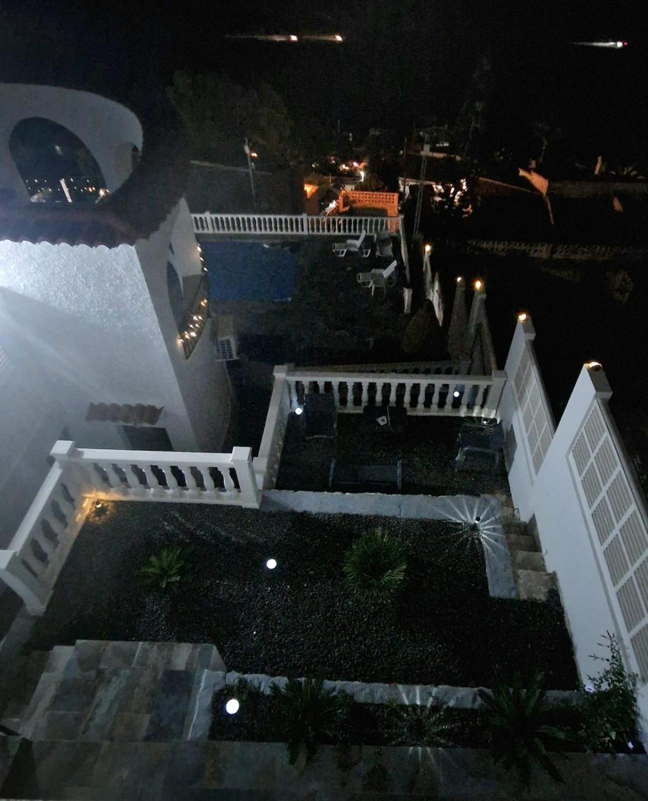 Maryvilla Zohra Calpe Exteriör bild