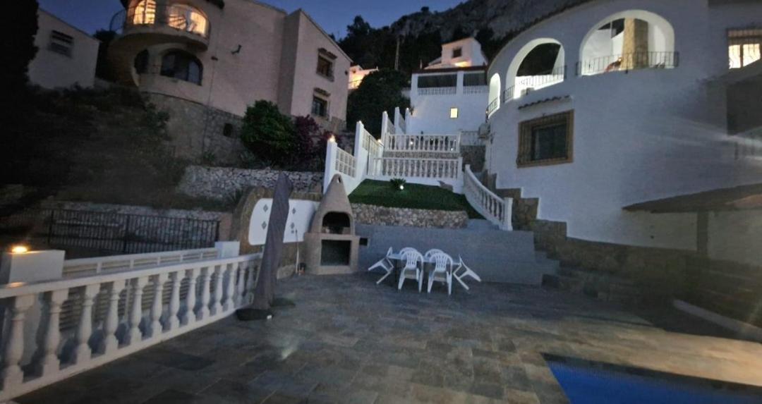 Maryvilla Zohra Calpe Exteriör bild